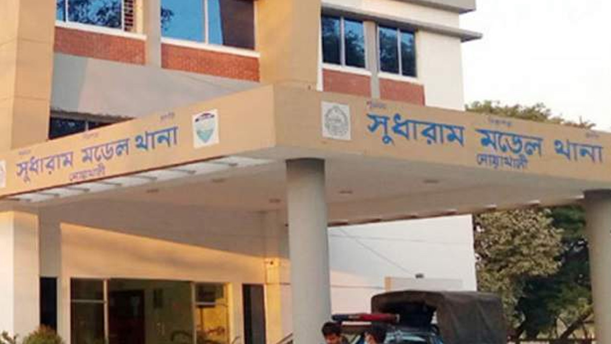 নোয়াখালীতে মা-মেয়ের ঝুলন্ত মরদেহ উদ্ধার