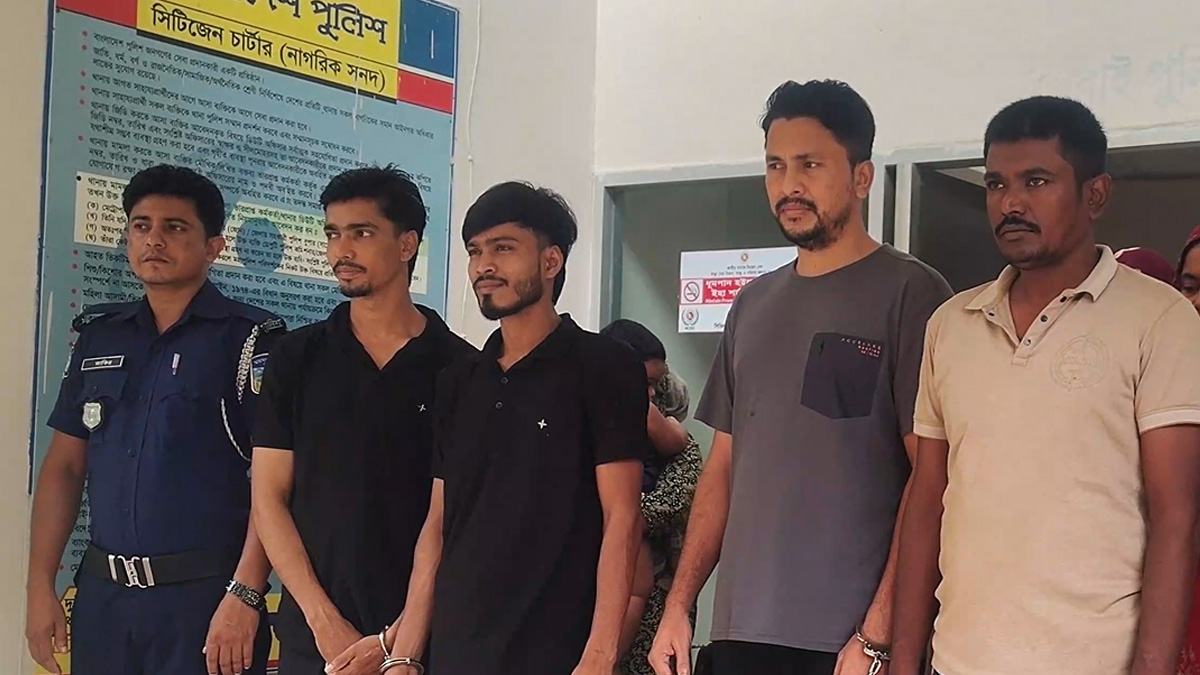 শেরপুর সীমান্তে অনুপ্রবেশের অভিযোগে নারী ও শিশুসহ ১১ জন গ্রেফতার