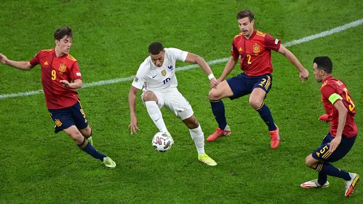 আজ টিভিতে যেসব খেলা দেখবেন