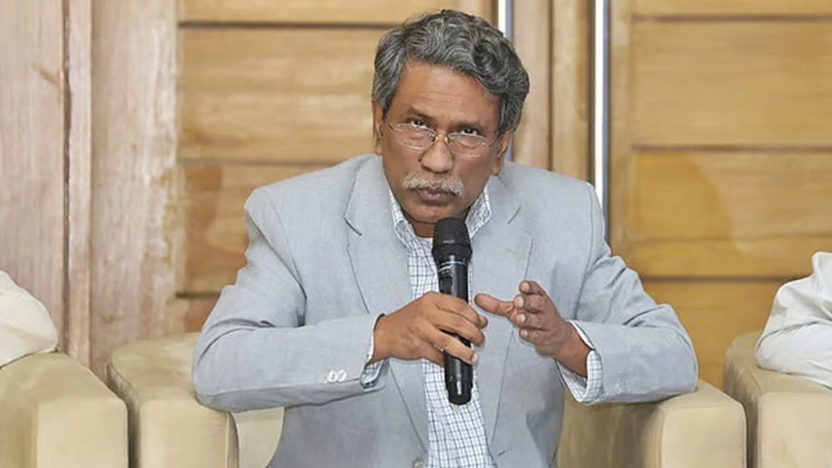 জুলাই সনদ বাস্তবায়নে দলগুলো একাধিক পরামর্শ দিলে সিদ্ধান্ত সহজ হবে: আলী রীয়াজ