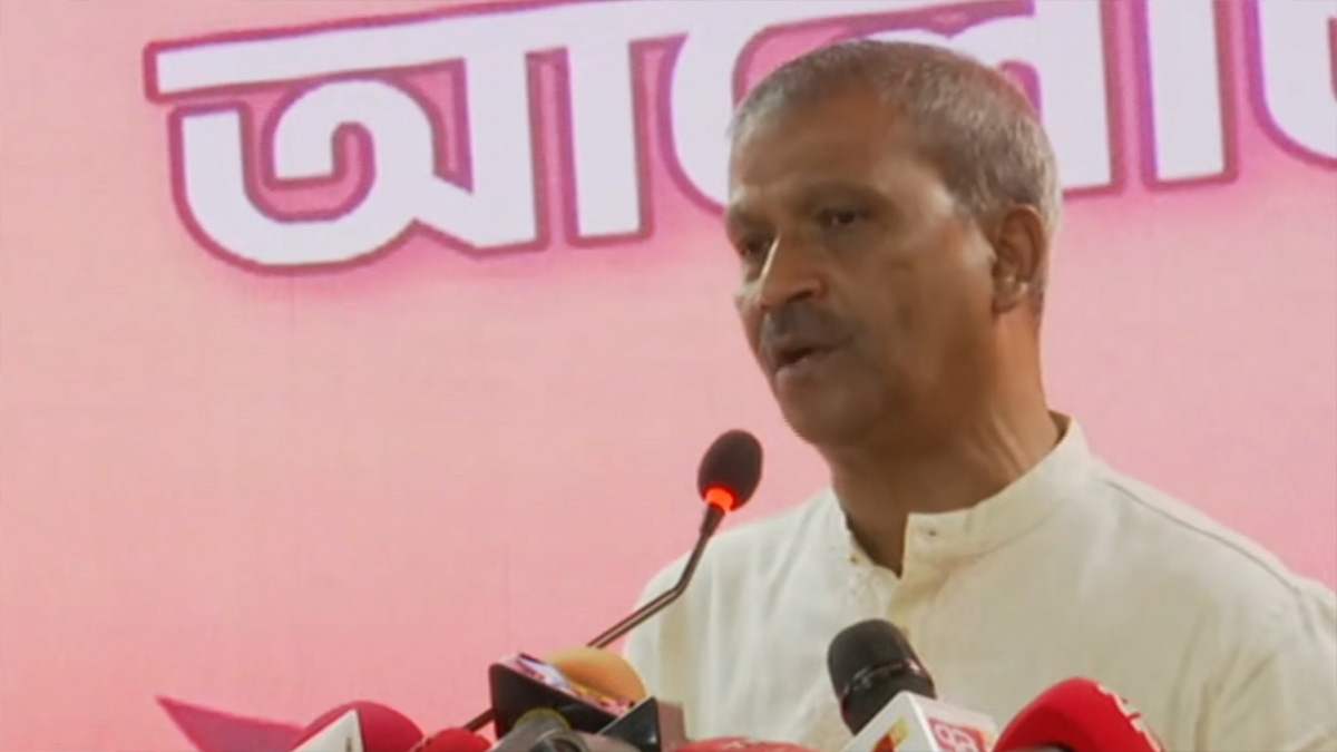 শেখ হাসিনা ও তার দোসরদের নৃশংসতা ৭১’র বর্বরতাকেও ছাড়িয়ে গেছে: আইন উপদেষ্টা