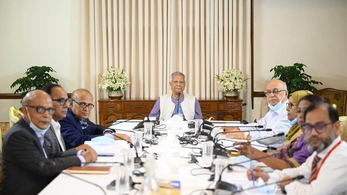 মুক্তিযুদ্ধের প্রকৃত ইতিহাস তুলে ধরতে প্রধান উপদেষ্টার জোর