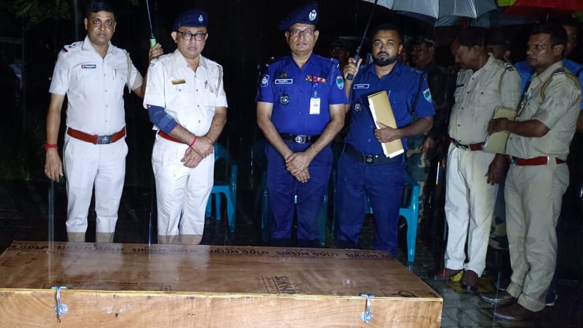 বিএসএফের গুলিতে নিহত বাংলাদেশির মরদেহ হস্তান্তর