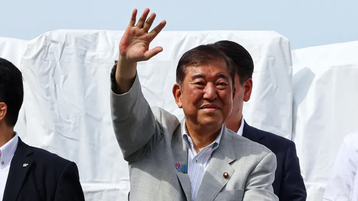 উচ্চকক্ষের নির্বাচনে সংখ্যাগরিষ্ঠতা হারালেও পদত্যাগ করবেন না জাপানের প্রধানমন্ত্রী