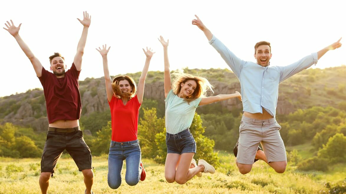 লাফানোর দিন আজ!