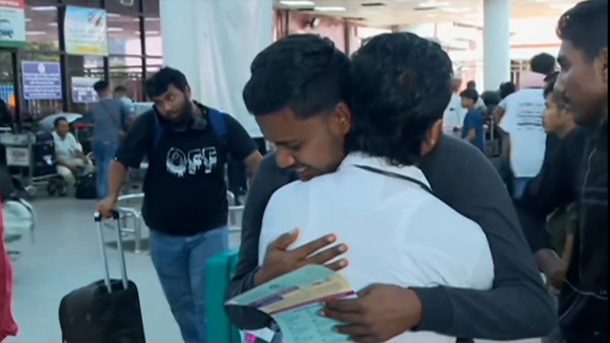 লিবিয়া থেকে দেশে ফিরলেন আরও ১৬২ বাংলাদেশি