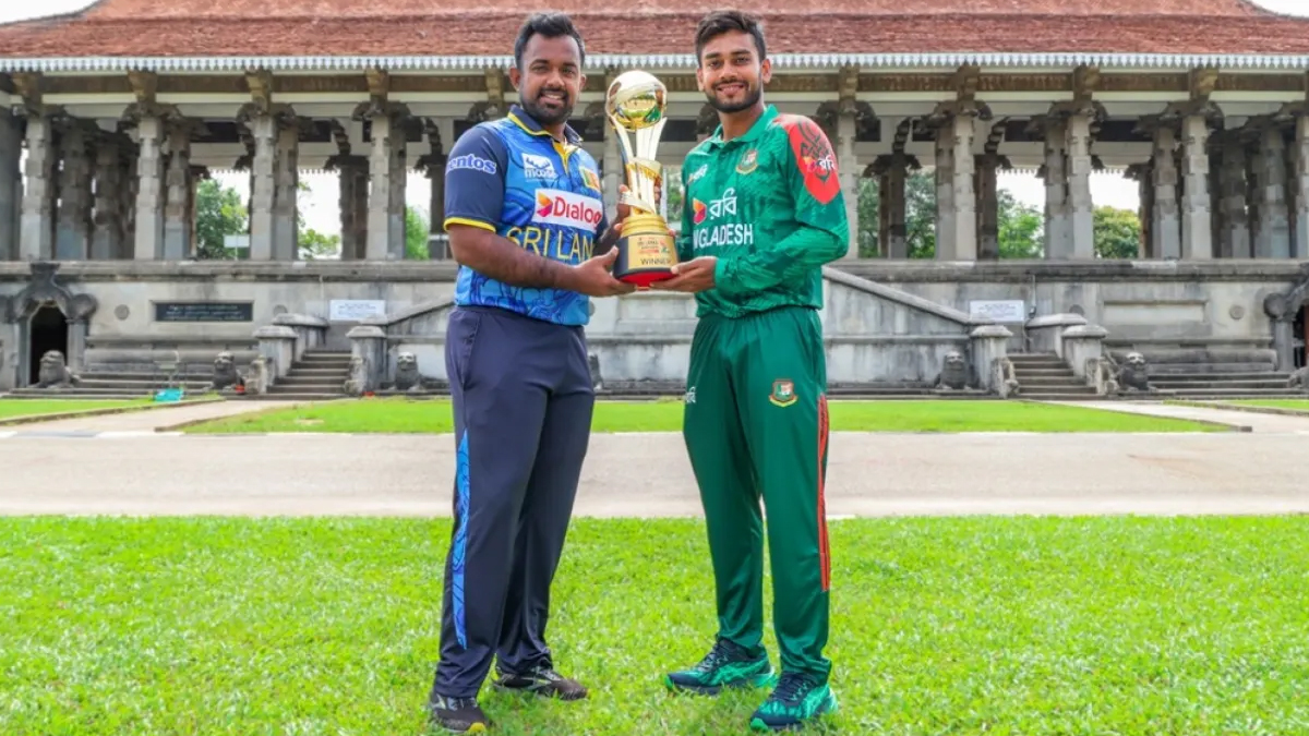 টস হেরে ফিল্ডিংয়ে বাংলাদেশ, দু’জনের অভিষেক