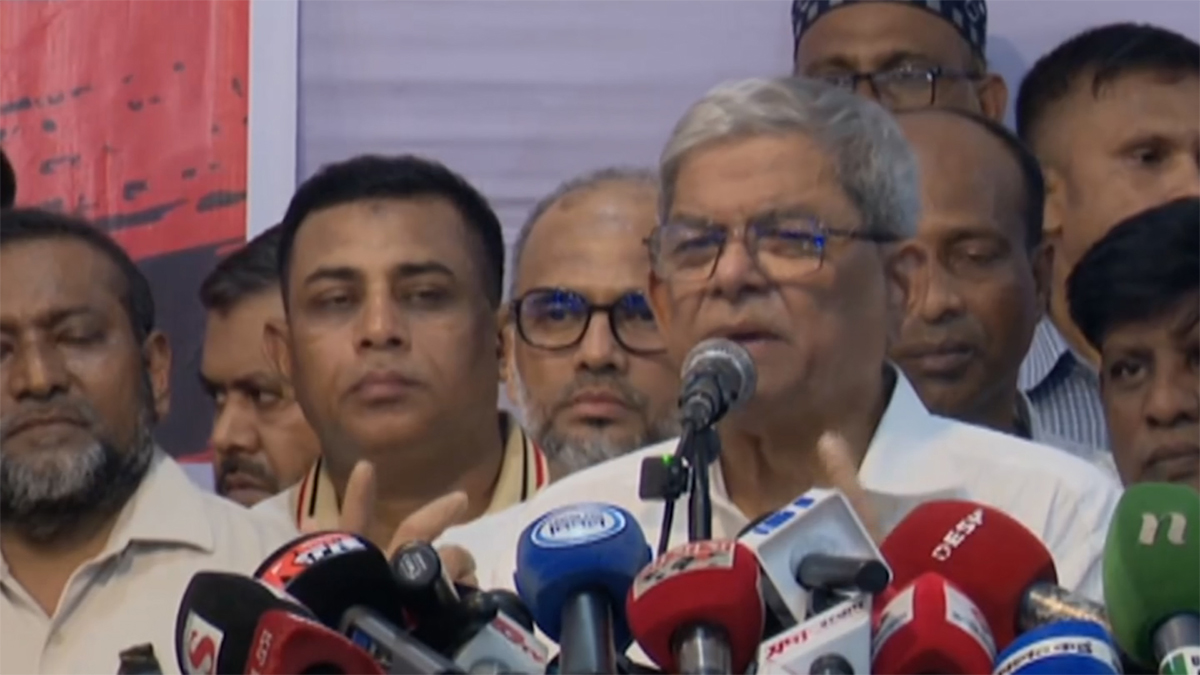 বাইরে থেকে এসে নতুন চিন্তা-ভাবনা দিয়ে সমস্যা সমাধান করা যাবে না: মির্জা ফখরুল