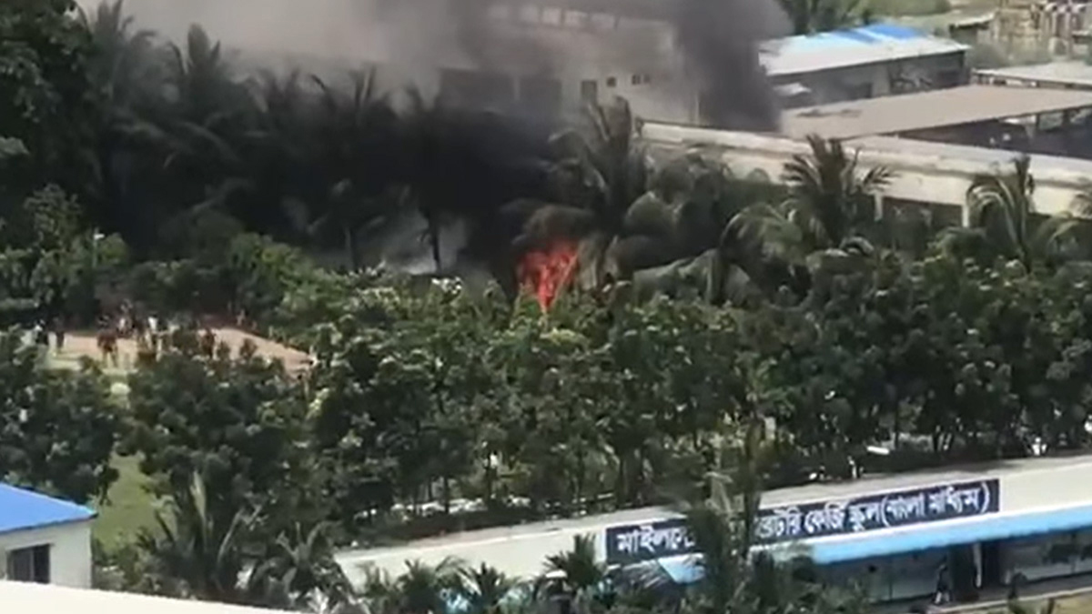 সরকার বলছে, এখন পর্যন্ত বিমান দুর্ঘটনায় নিহত ২৯, হাসপাতালে ৬৮