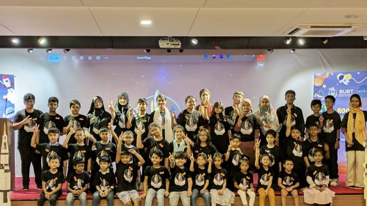 বিইউবিটিতে ‘রকেট অ্যাডভেঞ্চার ডে’ অনুষ্ঠিত