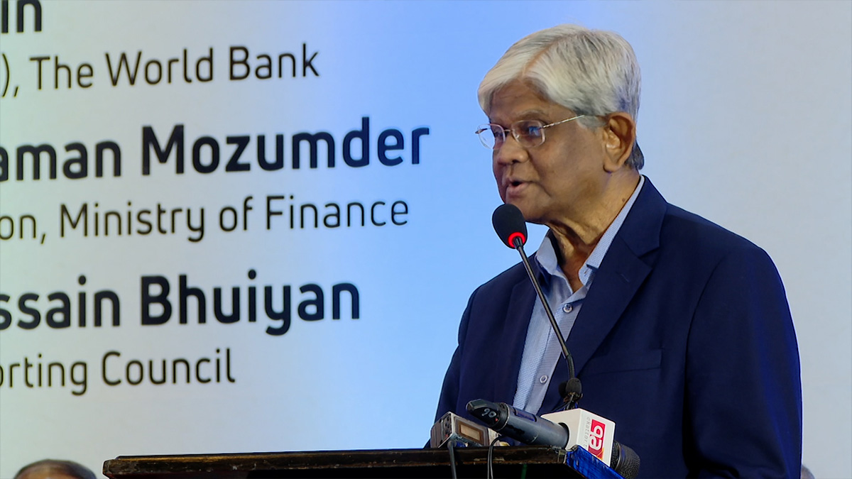 শুধু ডিজিটালাইজেশনের মাধ্যমে আর্থিক খাতের সুরক্ষা নিশ্চিত হবে না: অর্থ উপদেষ্টা