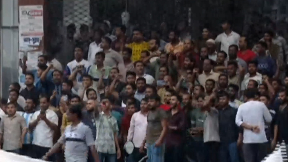 কক্সবাজারে বিএনপি নেতাকর্মীদের বিক্ষোভের মুখে এনসিপির পদযাত্রা