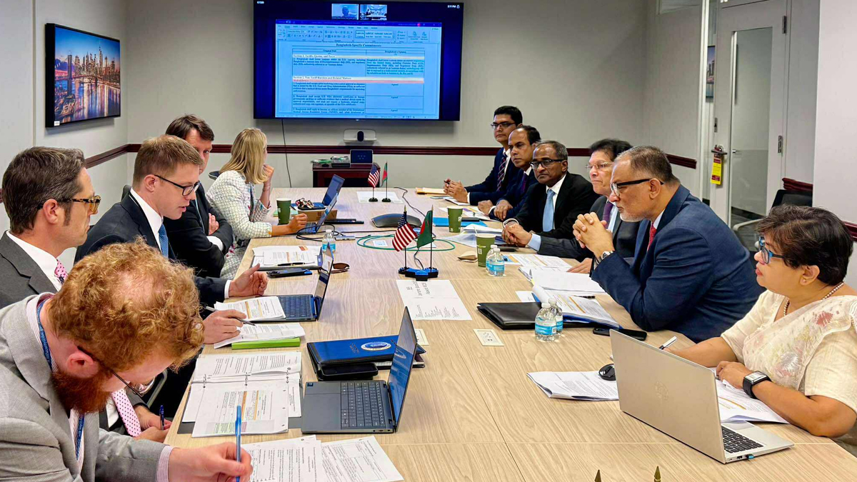 ওয়াশিংটনে বাংলাদেশ ও যুক্তরাষ্ট্রের মধ্যে শুল্ক বিষয়ক বৈঠক চলছে