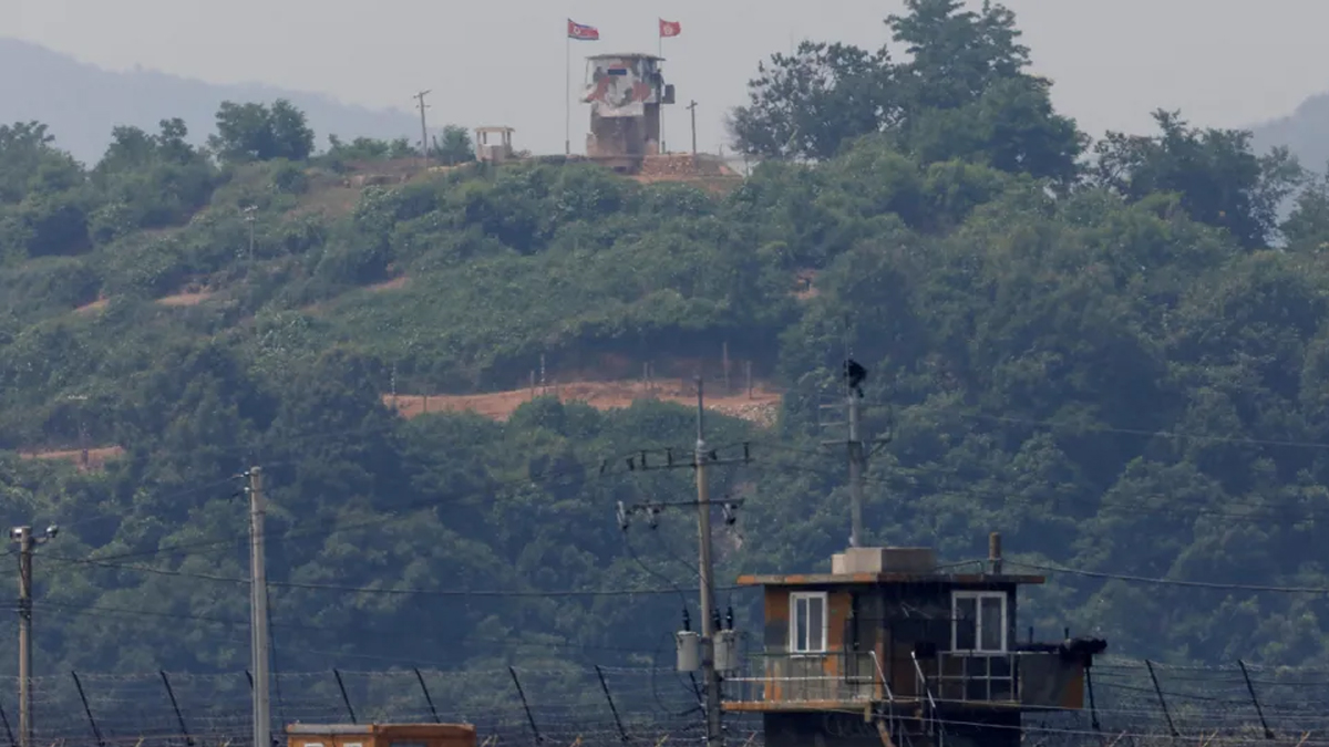 সীমান্তে সৈন্য লক্ষ্য করে দ. কোরিয়ার গুলিবর্ষণ, অভিযোগ পিয়ংইয়ংয়ের