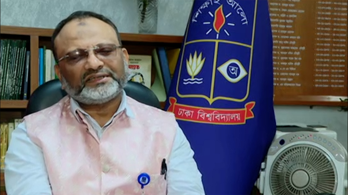 বড় দায়িত্বের মুখে পদ ছেড়ে পালিয়ে যাওয়ার মানুষ নই: ঢাবি ভিসি