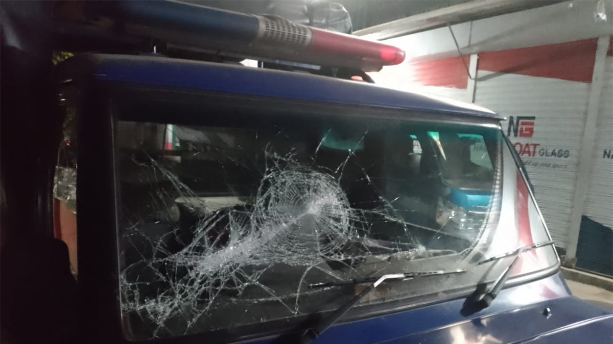 নরসিংদীতে বিএনপির ২ গ্রুপের সংঘর্ষ, গুলিবিদ্ধসহ আহত ৫