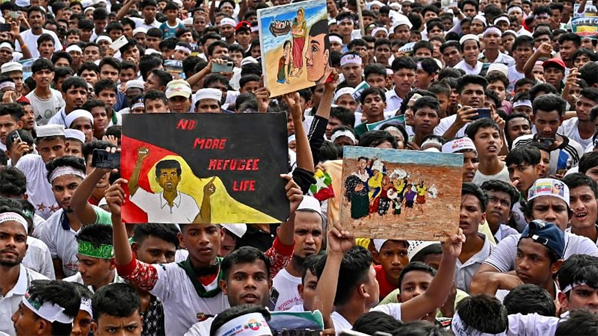 নিজ দেশে ফেরার আকুতি রোহিঙ্গাদের