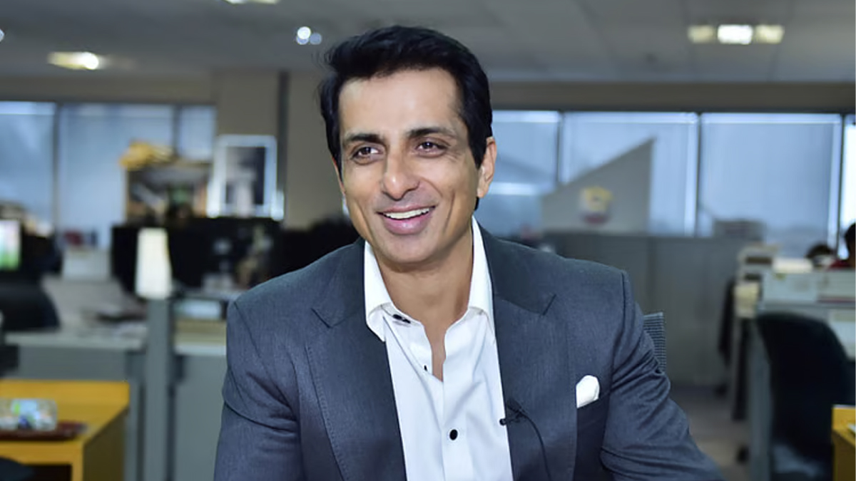 বিলাসবহুল ফ্ল্যাট বিক্রি করে দিলেন সোনু সুদ