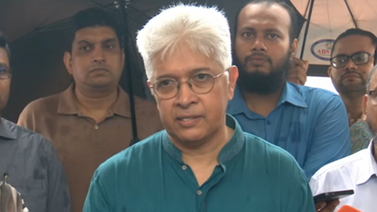 সব সরকারকেই অভ্যুত্থানে শহীদদের কথা মনে রাখতে হবে: শিল্প উপদেষ্টা