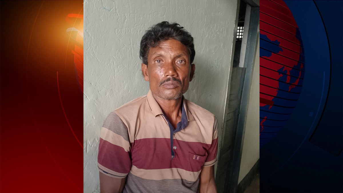 গৃহবধূর আঙুল কামড়ে বিচ্ছিন্ন করার অভিযোগে প্রতিবেশী আটক