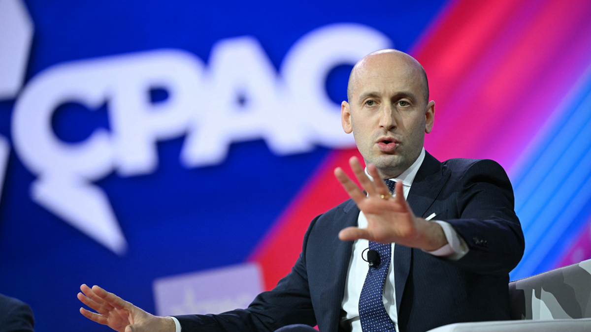 রাশিয়ার তেল কিনে যুদ্ধে অর্থায়ন করছে ভারত: স্টিফেন মিলার