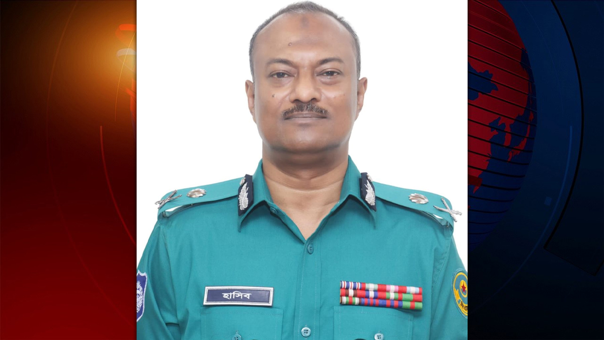 পুলিশের সামনে অস্ত্র বের করলেই আত্মরক্ষার্থে গুলি করার নির্দেশ সিএমপি কমিশনারের