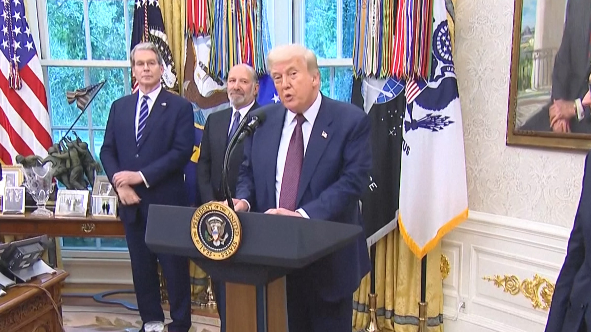 ভারতের মতো অতিরিক্ত শুল্ক আরোপ হতে পারে চীনের ওপর, সতর্কবার্তা ট্রাম্পের