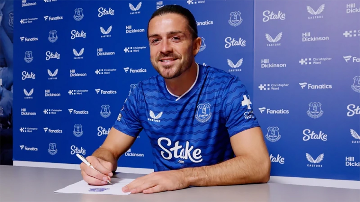 ধারে ম্যানসিটি থেকে এভারটনে গ্রিলিশ