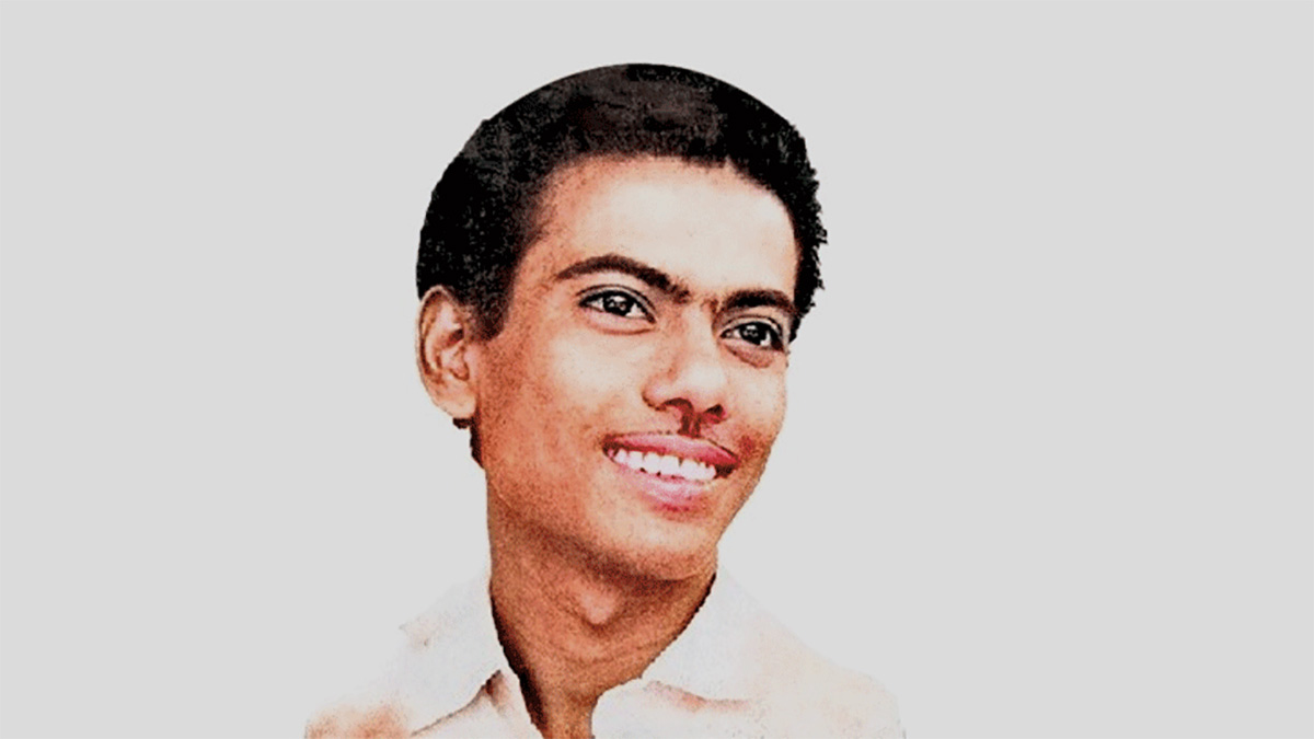 ফাগুনকে দ্বিগুণ করার ফুলকি এঁকেছিলেন জহির