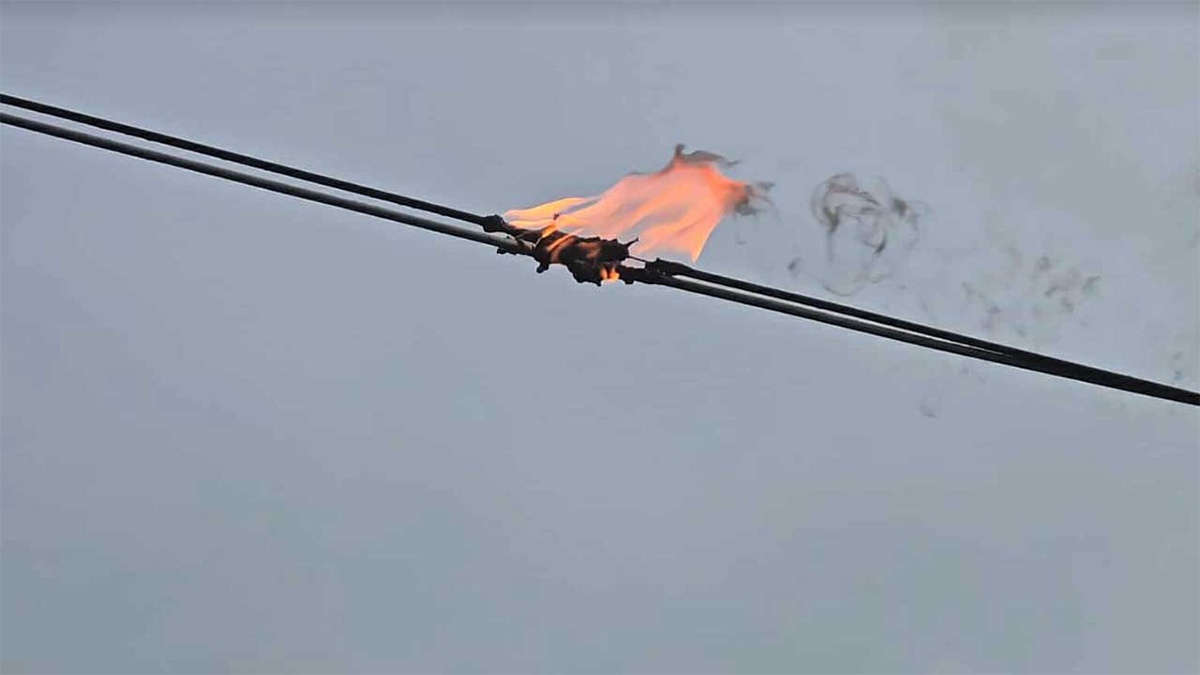 মানিক মিয়ায় গ্যাস বেলুন বিস্ফোরণ: দগ্ধ ১০ জন জাতীয় বার্নে