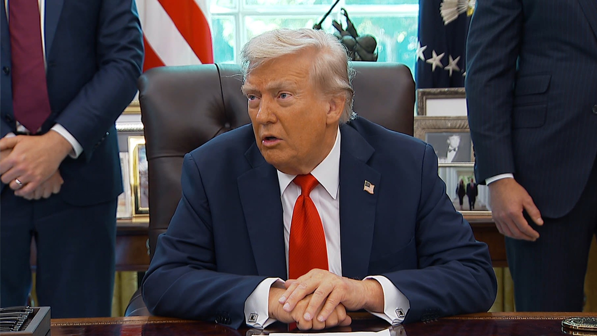 ওয়াশিংটনে গাজা ইস্যুতে বৈঠক বসাবেন ট্রাম্প