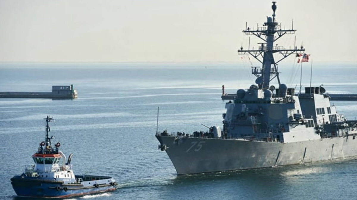মার্কিন হুমকি মোকাবেলায় যুদ্ধজাহাজ মোতায়েন ভেনেজুয়েলার