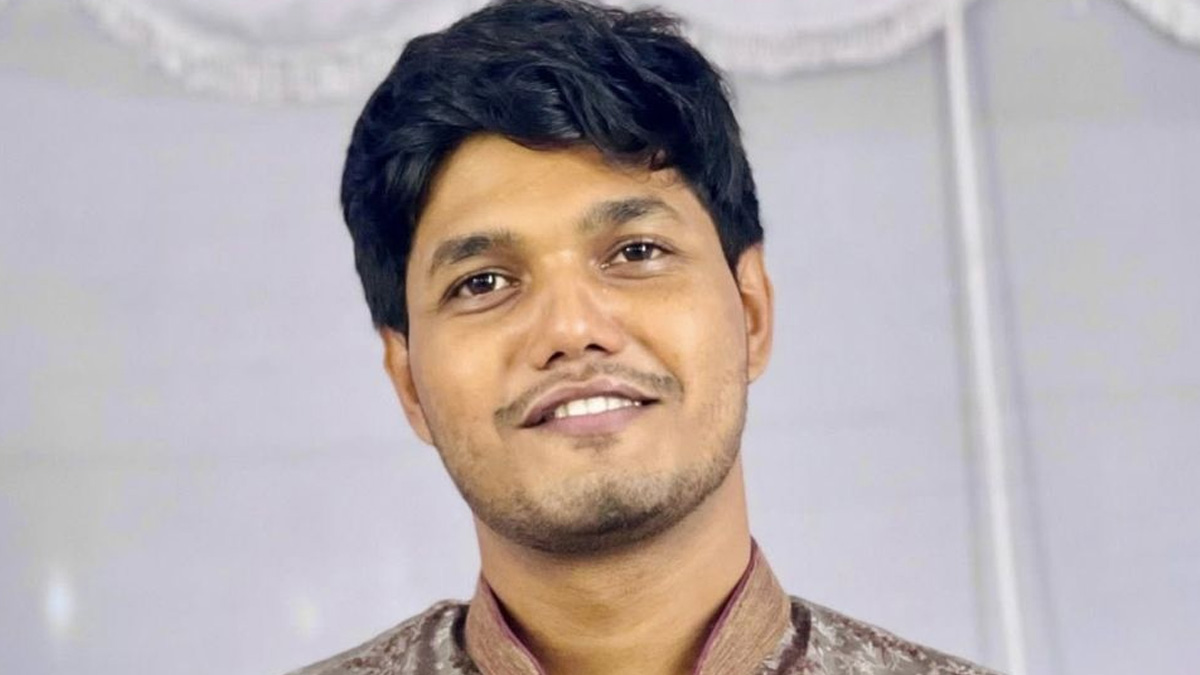 নিয়ম ভাঙেননি আবিদ, আচরণবিধি অনুযায়ী প্রার্থী ভোট কেন্দ্রে যেতে পারেন