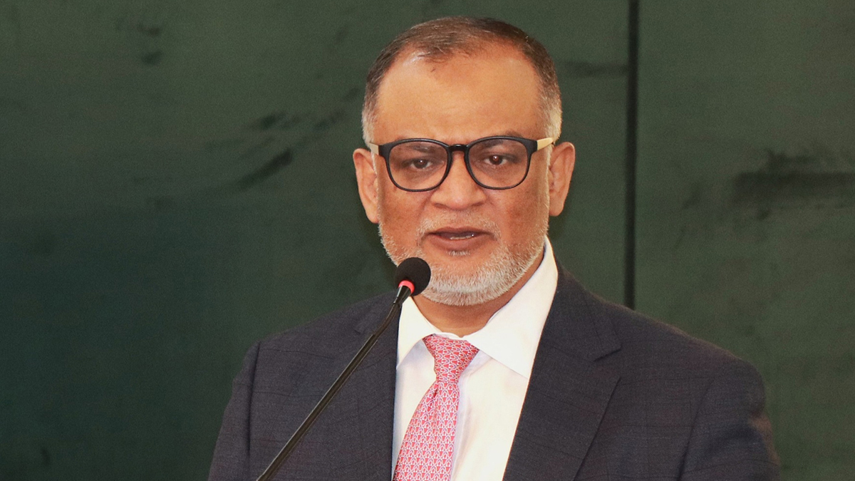 বাণিজ্য সুবিধা আদায়ে বাংলাদেশের অবস্থান শক্তিশালী নয়: বাণিজ্য উপদেষ্টা