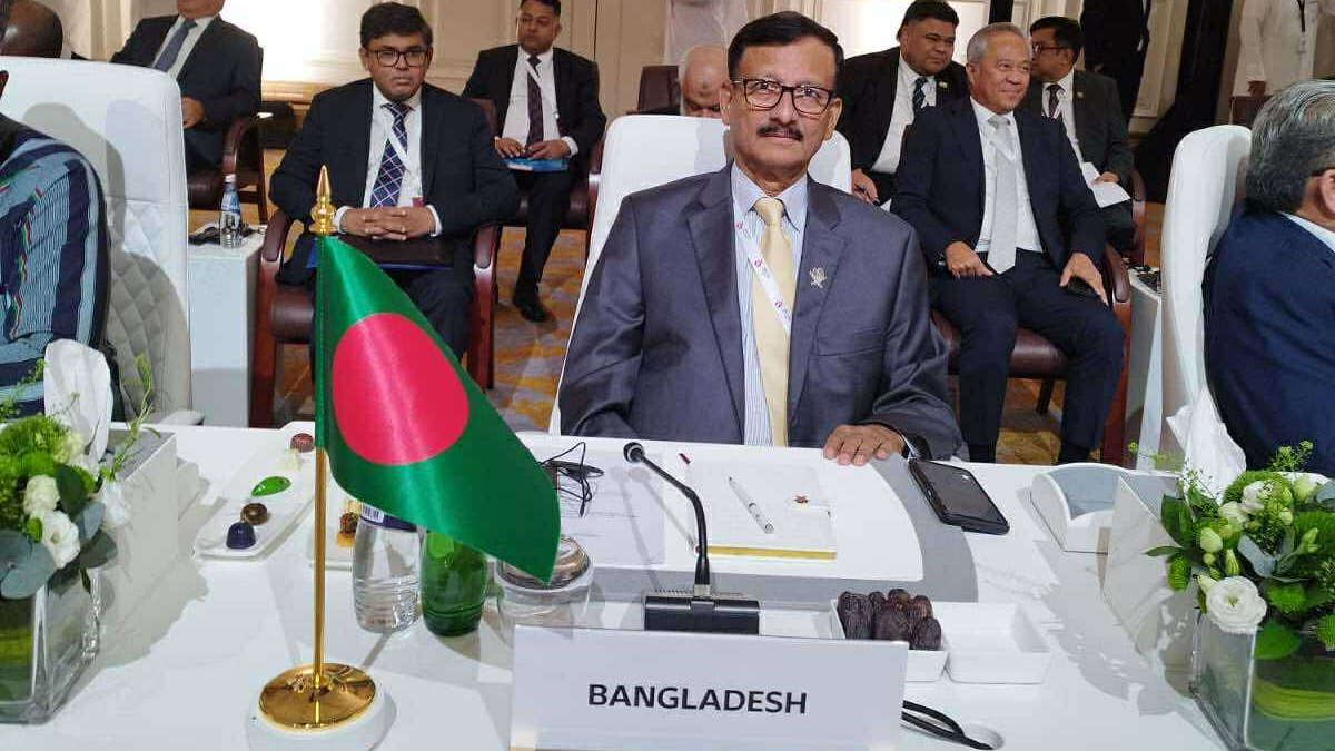 দোহায় আরব-মুসলিম শীর্ষ সম্মেলনে পররাষ্ট্র উপদেষ্টা