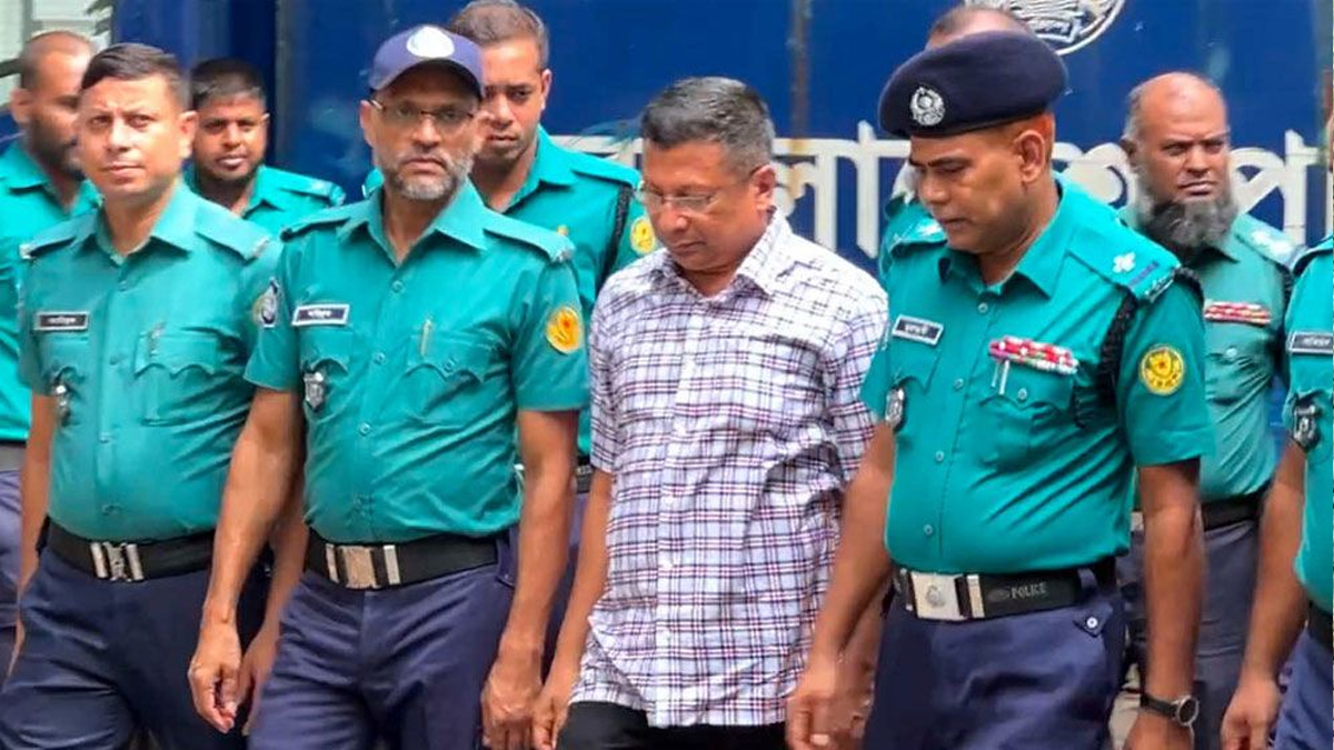 আটক বা হত্যার নির্দেশ র্যাব পেতো প্রধানমন্ত্রীর দফতর থেকে: সাবেক আইজির জবানবন্দি