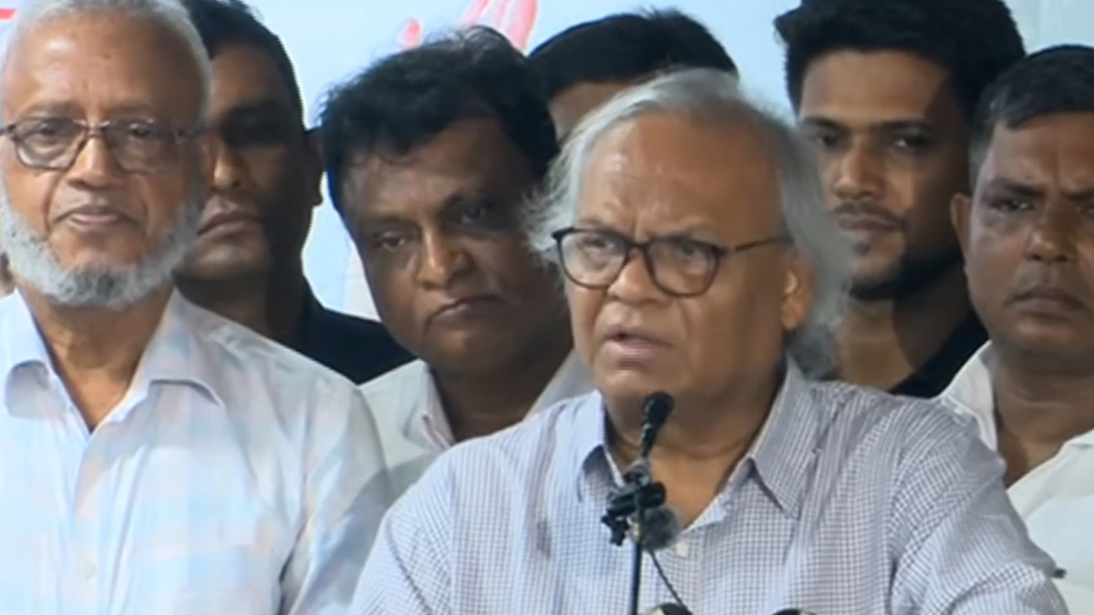 ডাকসু-জাকসুতে জালিয়াতি করে নির্দিষ্ট সংগঠনকে জয়ী করেছে কর্তৃপক্ষ: রিজভী