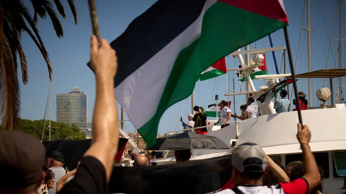 ইসরায়েলি অবরোধ ভাঙতে গাজা অভিমুখে বার্সেলোনা থেকে নৌ অভিযান শুরু