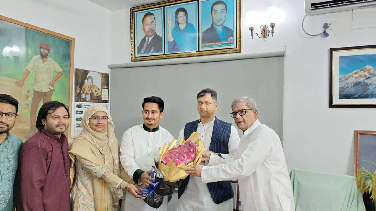 প্রতিষ্ঠাবার্ষিকীতে বিএনপিকে এনসিপির শুভেচ্ছা, ভালো রাজনৈতিক চর্চার কথা বললেন দুই দলই