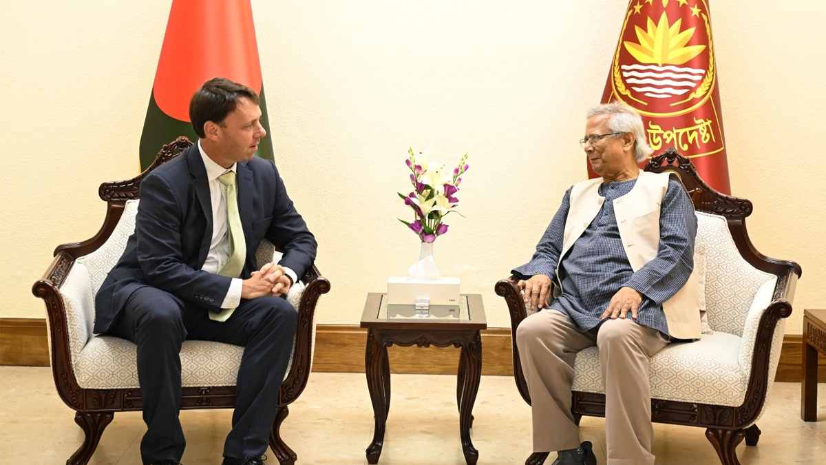 বাণিজ্য সম্পর্ক আরও জোরদার, যুক্তরাষ্ট্র থেকে আমদানি বাড়াতে প্রস্তুত ঢাকা