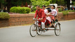 ‘ফেরেশতে’ সিনেমায় কবি পিয়াস মজিদের গান