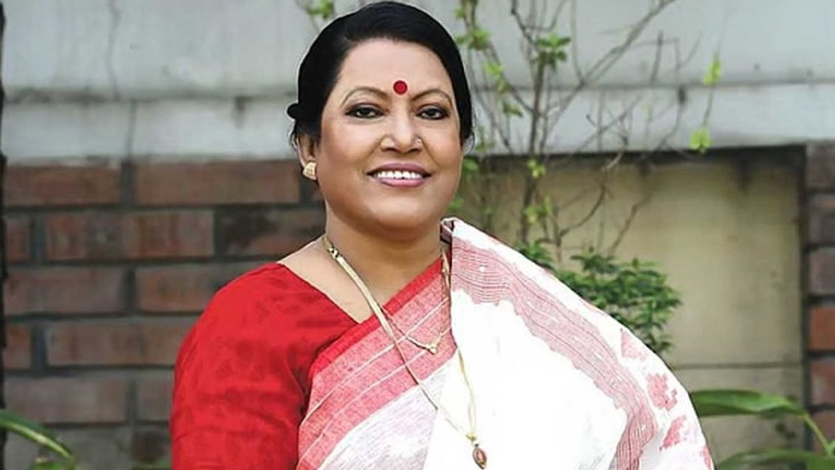 কুষ্টিয়ার পথে ফরিদা পারভীনের মরদেহ