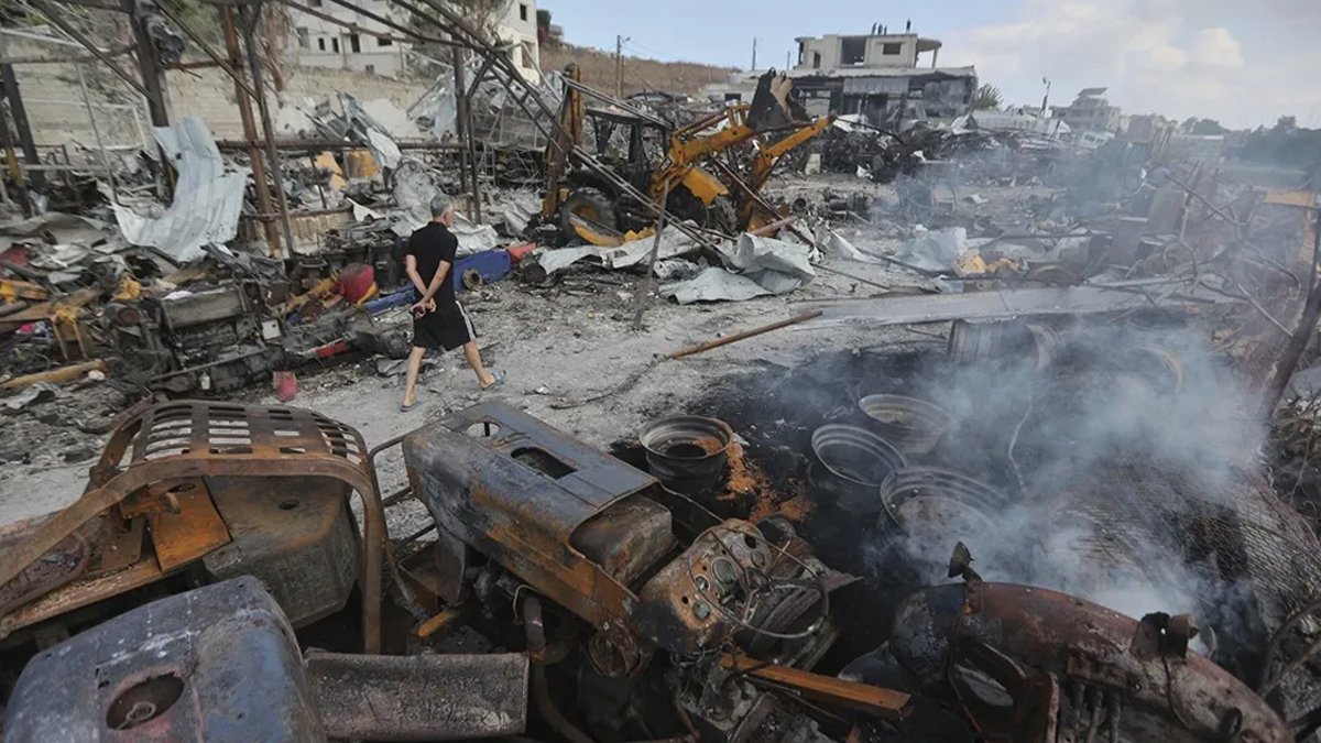 লেবাননে ইসরায়েলি বোমা হামলা