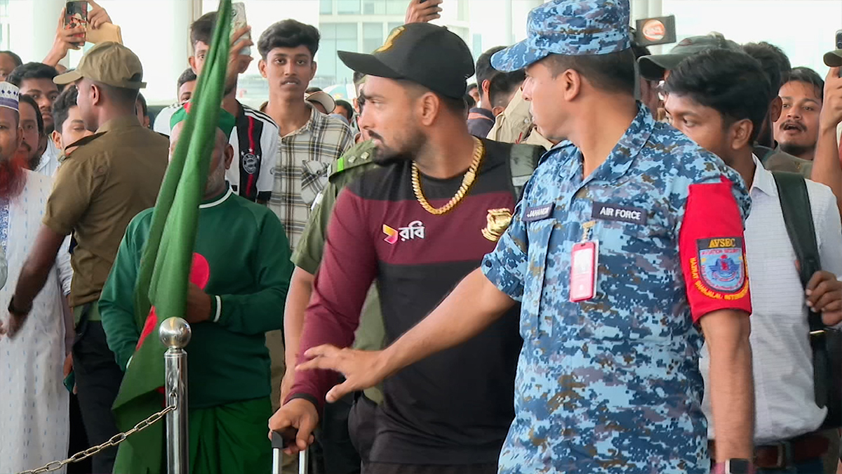 এশিয়া কাপ খেলতে আরব আমিরাতের পথে টাইগারদের প্রথম বহর