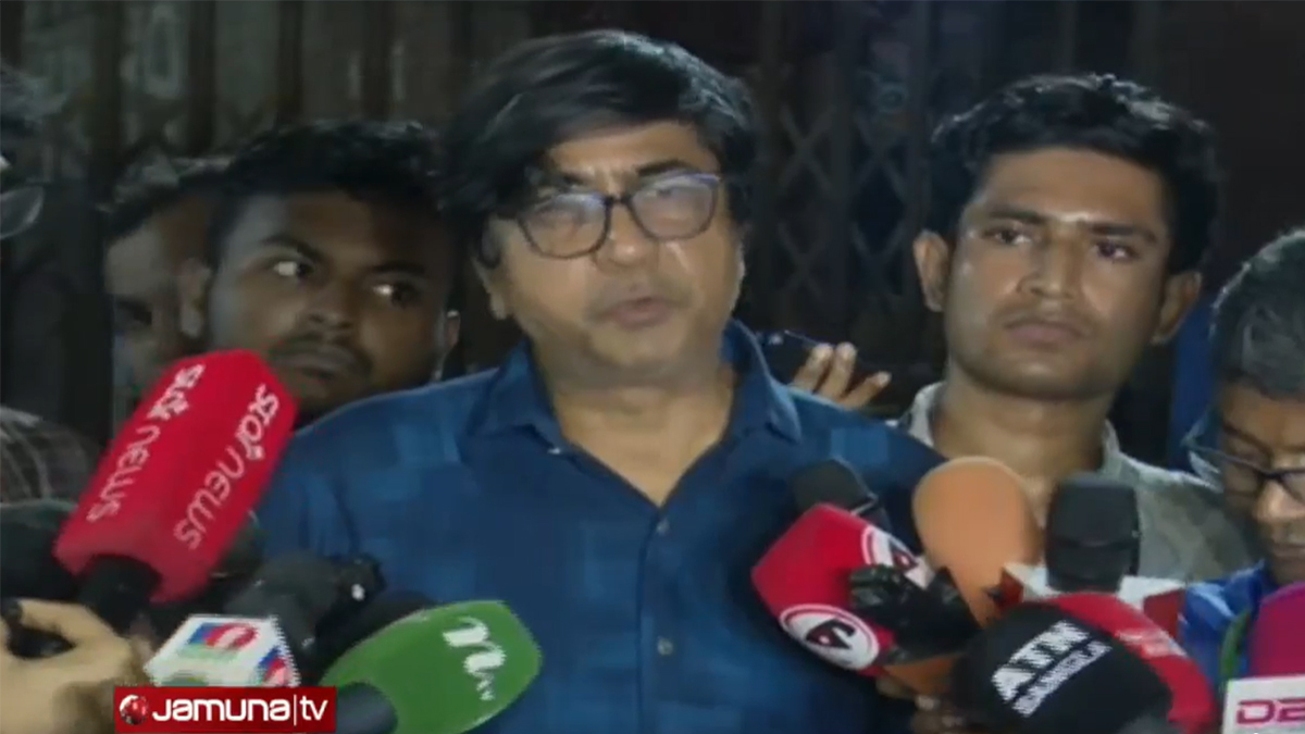 ভোটে অনিয়ম দেখার কথা জানিয়ে সরে দাঁড়ালেন জাকসু নির্বাচনের কমিশনার মাফরুহী সাত্তার