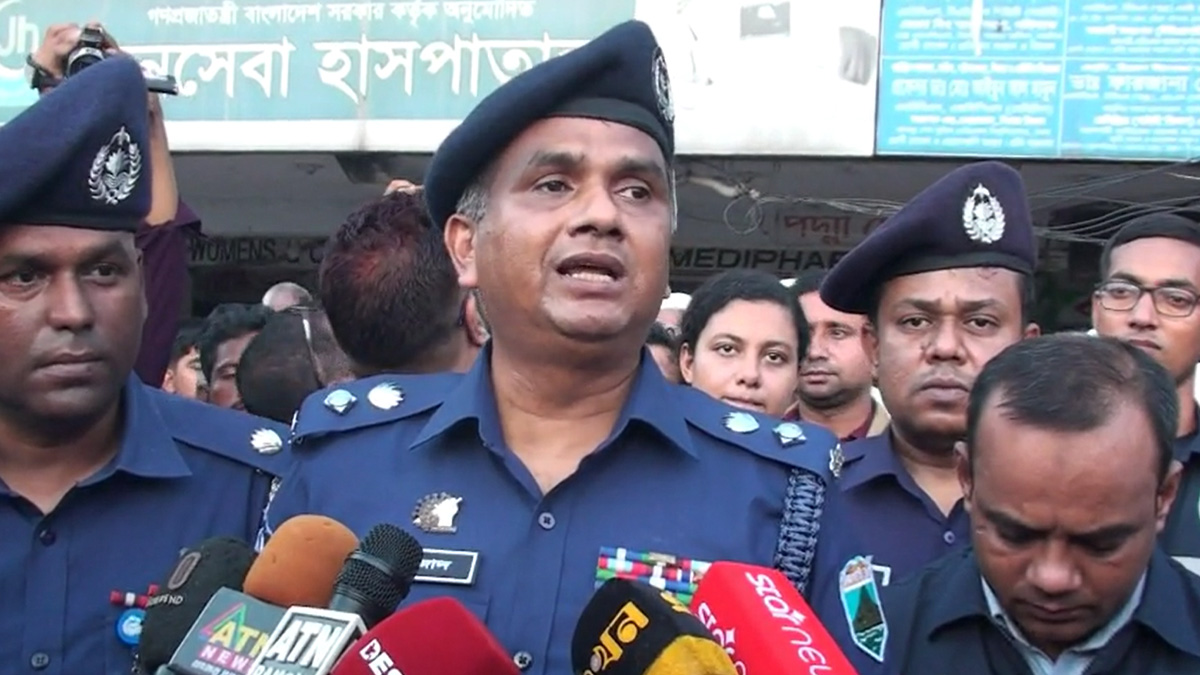 নার্সের সঙ্গে ত্রিমুখী প্রেম, পিএসের হাতেই খুন হন ডা. আমিরুল: নাটোর এসপি